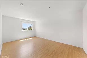 64 N Mar Vista Ave, Pasadena, CA 91106 - Photo 25
