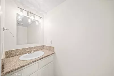 6060 Oak Street #M, Huntington Park, CA 90255 - Photo 7