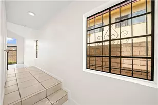 6060 Oak St, Huntington Park, CA 90255 - Photo 5