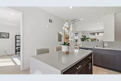 15 S Chapel Ave #B, Alhambra, CA 91801 - Photo 7