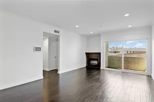 908 S Ardmore Ave, Los Angeles, CA 90006 - Photo 3