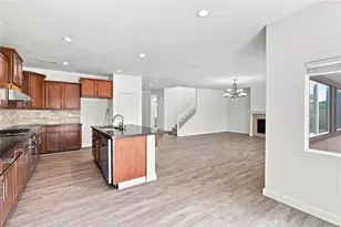 13998 Agate Ct, Eastvale, CA 92880 - Photo 7