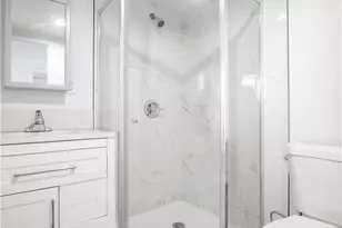 1133 S Park Ave, Pomona, CA 91766 - Photo 11