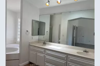9661 Siwanoy Drive, Desert Hot Springs, CA 92240 - Photo 15