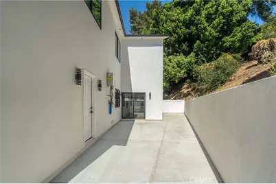 370 Elrctric Avenue, Monterey Park, CA 91754 - Photo 41