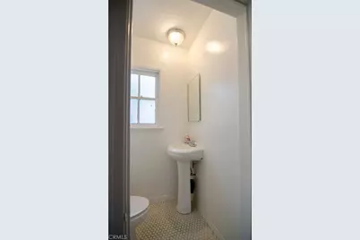 320 E California Boulevard, Pasadena, CA 91106 - Photo 15