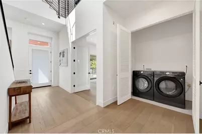 943 E California Boulevard #2, Pasadena, CA 91106 - Photo 7
