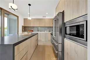 941 E California Blvd, Pasadena, CA 91106 - Photo 13