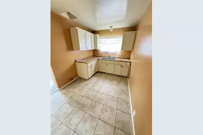 6544 Specht, Bell Gardens, CA 90201 - Photo 5