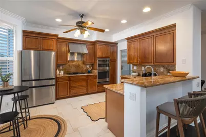998 S Sedona, Anaheim, CA 92808 - Photo 9