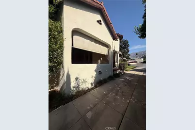 1968 E Washington Boulevard, Pasadena, CA 91104 - Photo 21