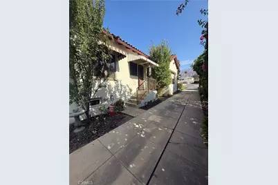 1968 E Washington Boulevard, Pasadena, CA 91104 - Photo 25