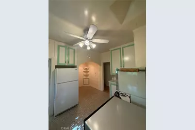 1968 E Washington Boulevard, Pasadena, CA 91104 - Photo 11