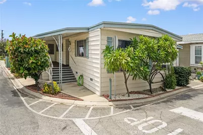 1035 17 E Huntington Avenue #17, Monrovia, CA 91016 - Photo 3