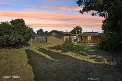 214 E Tichenor, Compton, CA 90220 - Photo 39
