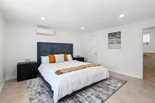 23800 Hatteras St, Woodland Hills, CA 91367 - Photo 15