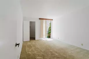750 S Spaulding Ave, Los Angeles, CA 90036 - Photo 23