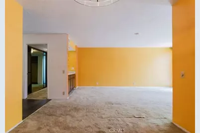 750 S Spaulding Avenue #215, Los Angeles, CA 90036 - Photo 13