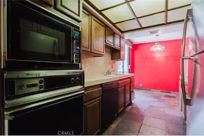 750 S Spaulding Avenue #215, Los Angeles, CA 90036 - Photo 7