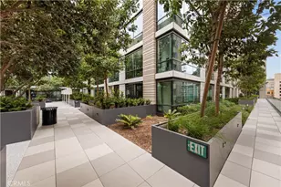 400 S Broadway, Los Angeles, CA 90013 - Photo 41