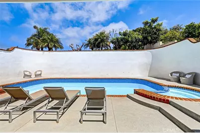 1384 Via Romero, Palos Verdes Estates, CA 90274 - Photo 19