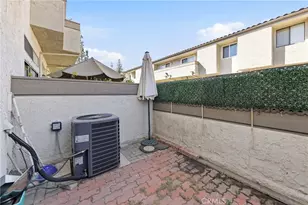 32 Brownfield Ln, Pomona, CA 91766 - Photo 23