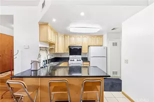 32 Brownfield Ln, Pomona, CA 91766 - Photo 7