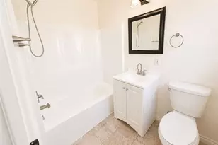 1185 W Hampshire, Anaheim, CA 92802 - Photo 17