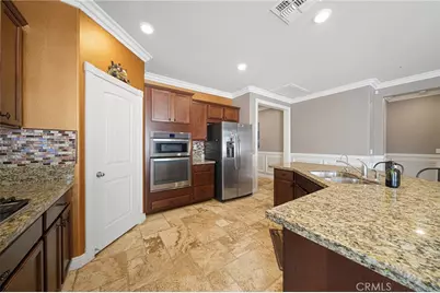 1070 Viscano Court, Perris, CA 92571 - Photo 7
