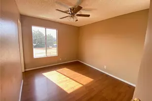 1025 Gaviota Ave, Long Beach, CA 90813 - Photo 5