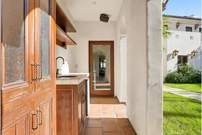 1805 Outpost Dr, Los Angeles, CA 90068 - Photo 53