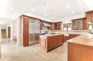 1805 Outpost Dr, Los Angeles, CA 90068 - Photo 13
