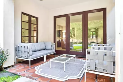 1805 Outpost Dr, Los Angeles, CA 90068 - Photo 19