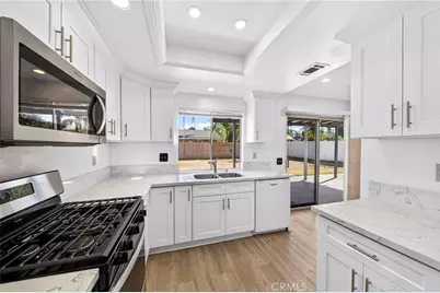 7616 Della, Riverside, CA 92503 - Photo 5