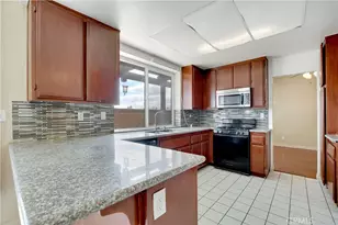 14527 Pony Trail Rd, Victorville, CA 92392 - Photo 5