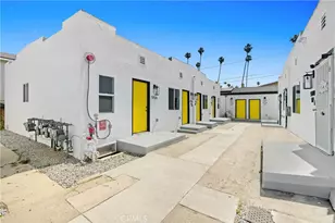 5928 S Hoover St, Los Angeles, CA 90044 - Photo 23