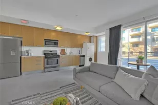 217 S Marengo, Pasadena, CA 91101 - Photo 3