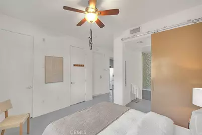 217 S Marengo, Pasadena, CA 91101 - Photo 15