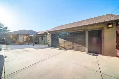 132 N Sunset, Monrovia, CA 91016 - Photo 51