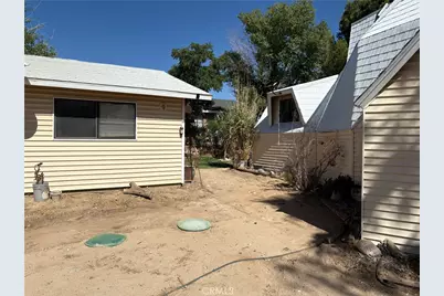 16810 Winona Street, Victorville, CA 92395 - Photo 5