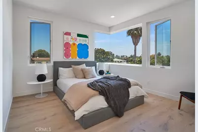 2925 S Cloverdale Avenue, Los Angeles, CA 90016 - Photo 13