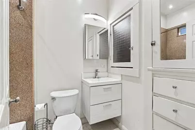 846 N Harvard Boulevard, Los Angeles, CA 90029 - Photo 15