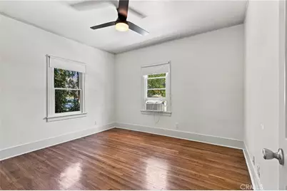 846 N Harvard Boulevard, Los Angeles, CA 90029 - Photo 13