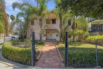 846 N Harvard Boulevard, Los Angeles, CA 90029 - Photo 1