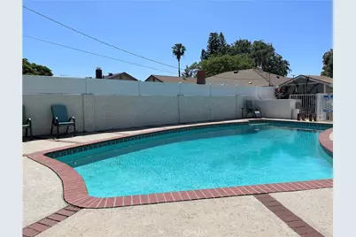 18724 Chase, Northridge, CA 91324 - Photo 11