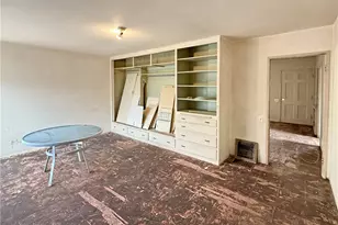 490 E Highland Ave, Sierra Madre, CA 91024 - Photo 15