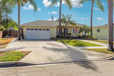 3246 Marber Avenue, Long Beach, CA 92808 - Photo 3