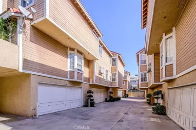 331 Genoa #E, Monrovia, CA 91016 - Photo 21