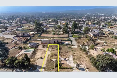 226 E Las Flores Drive, Altadena, CA 91001 - Photo 3