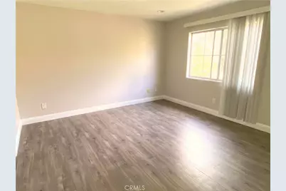 533 W Summerfield Circle, Anaheim, CA 92802 - Photo 9